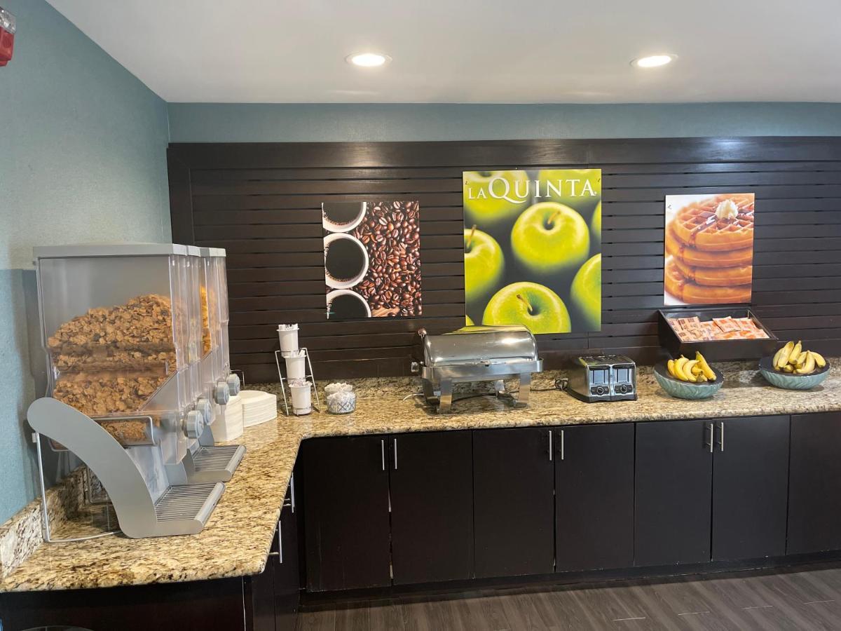 La Quinta By Wyndham O'Fallon, Il - St. Louis Exteriör bild