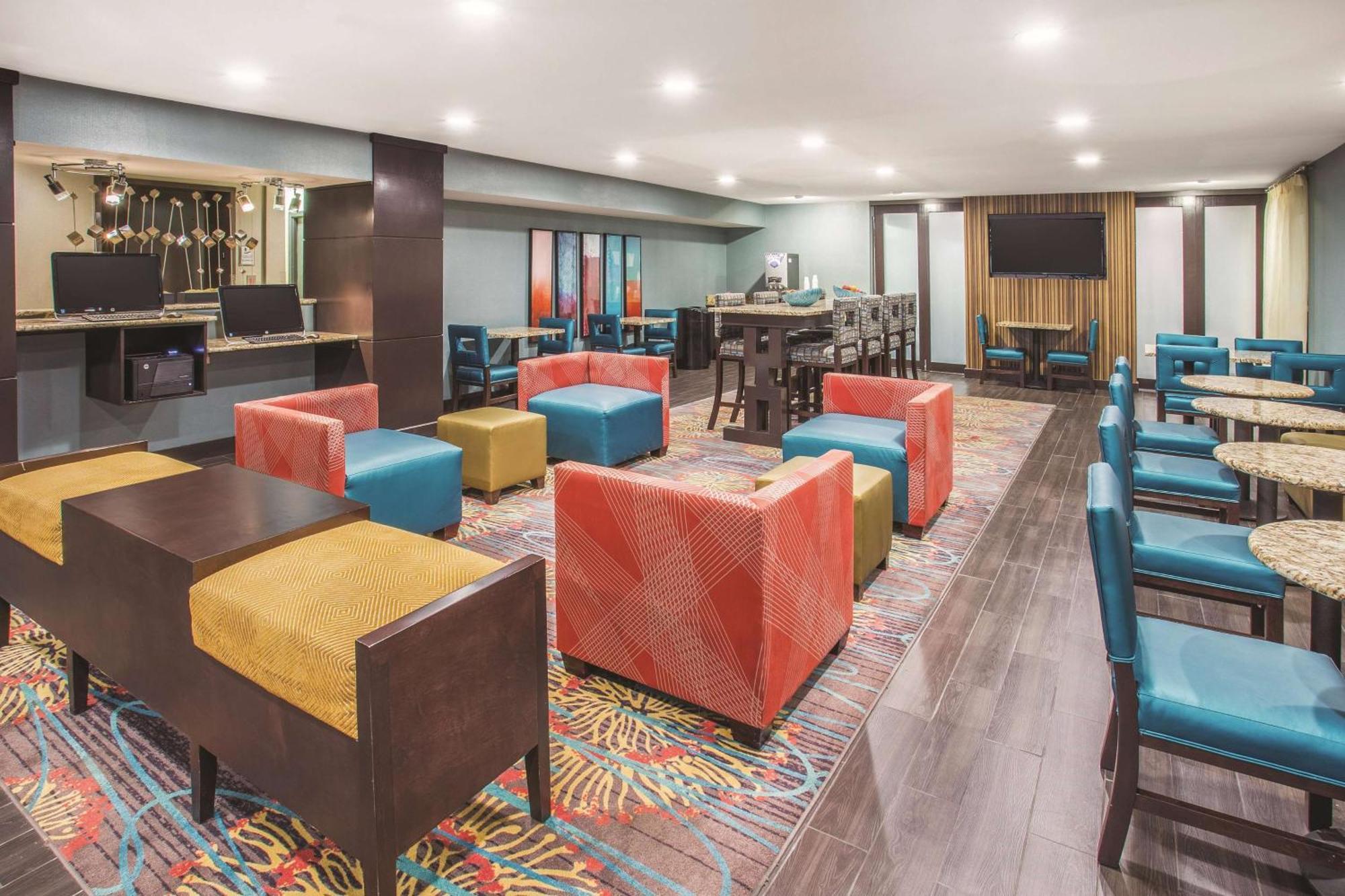 La Quinta By Wyndham O'Fallon, Il - St. Louis Exteriör bild