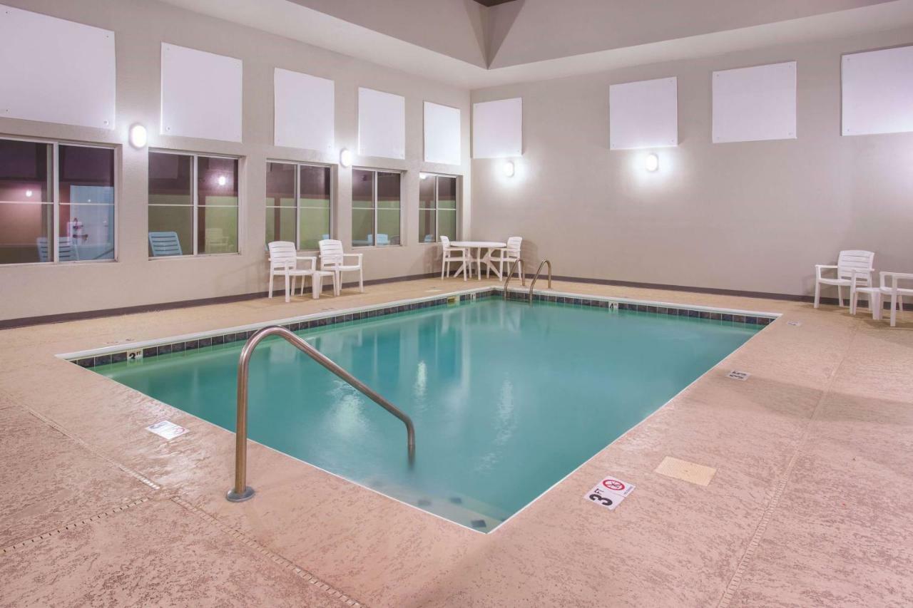 La Quinta By Wyndham O'Fallon, Il - St. Louis Exteriör bild